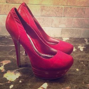 Bebe heels size 6